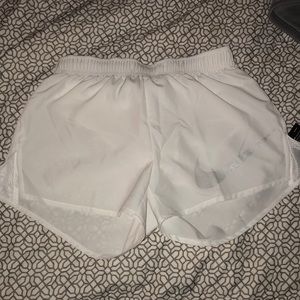 Brand new white Nike shorts